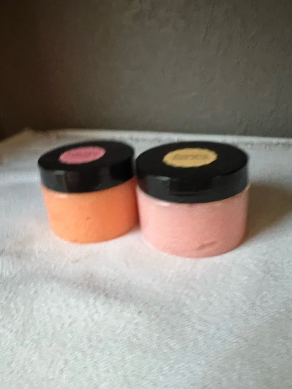 Bubblegum and sweet orange Gentle Sugar Body Scrub - Women Bath & Body - Picture 9 of 9
